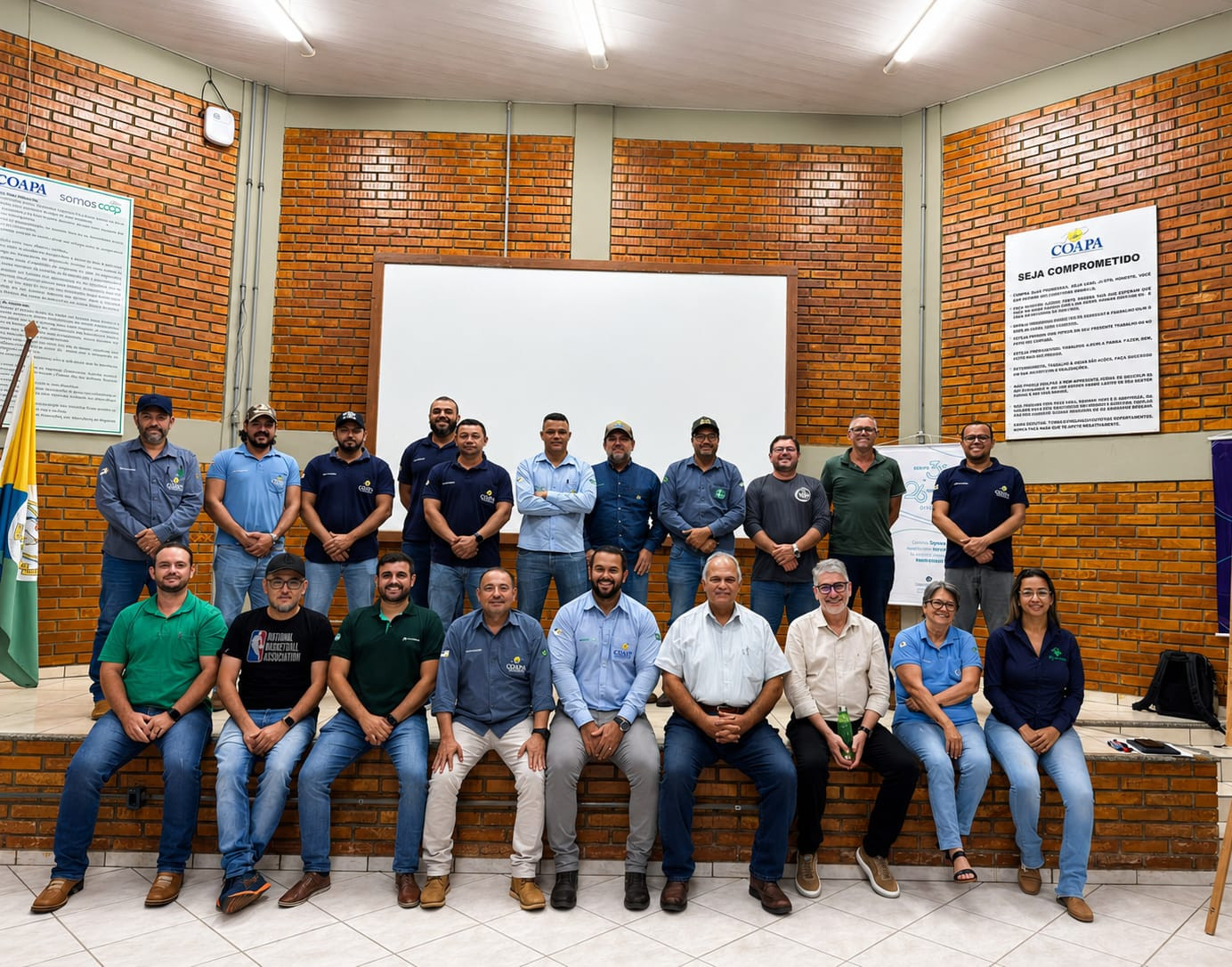 Lideranças e colaboradores da COAPA debatem o futuro da cooperativa em oficina estratégica
