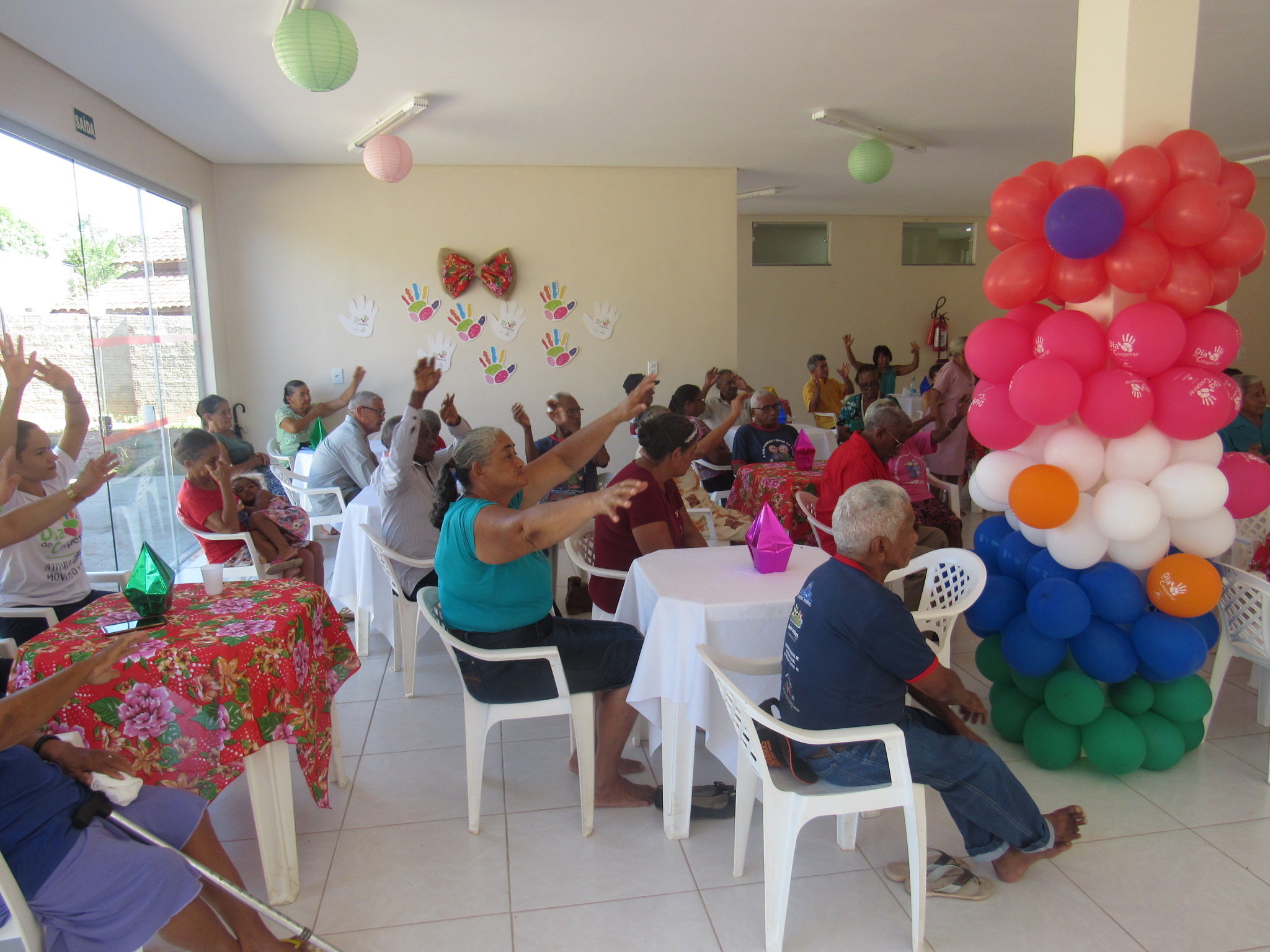 Dia de Cooperar é celebrado em Dois Irmãos